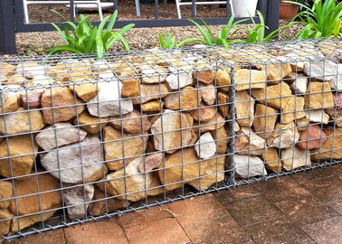 حديقة ديكور سياج الصخور قفص 2.0 - 5.0 مم سلك قطرها نوع ملحومة