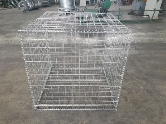 100 * 100mm حجم الثقب العسكري الحواجز هيسكو الغلفانية بعد الحامدة لاحتواء فعال