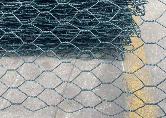 PVC المغلفة المجلفن شبكة التراب سداسية 60x80mm للهندسة المدنية