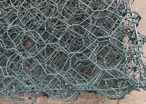 Galfan High Tension 60x80mm 2.4mm شبكة سلكية للتراب لحماية مسار النهر
