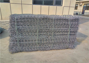 80mmx100mm حجم الشبكة ملفوفة بـ PVC مغطاة ساخنة مغلفة قفصات الغابيون للبناء القوي
