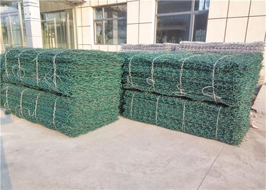 80mmx100mm حجم الشبكة ملفوفة بـ PVC مغطاة ساخنة مغلفة قفصات الغابيون للبناء القوي